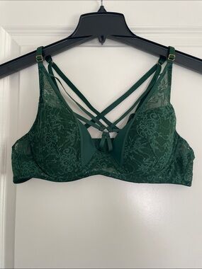 Ilusion Strappy Green Lace Demi Underwire Bra Size 38C
